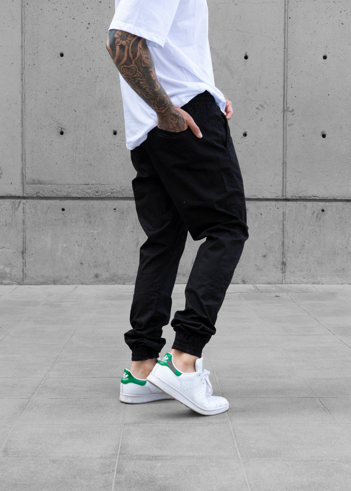 JOGGER PANTALON - NEGRO